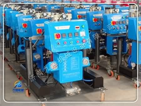 求聚氨酯發泡機那里的質量好？？